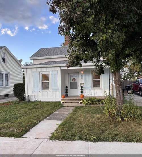 438 W 5th Avenue, OSHKOSH, WI, 54902 | Card Image