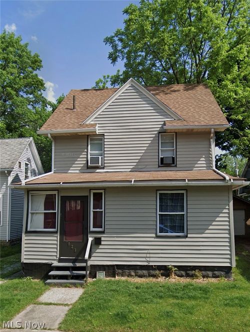 923 Bloomfield Ave, Akron, OH, 44302-1120 | Card Image