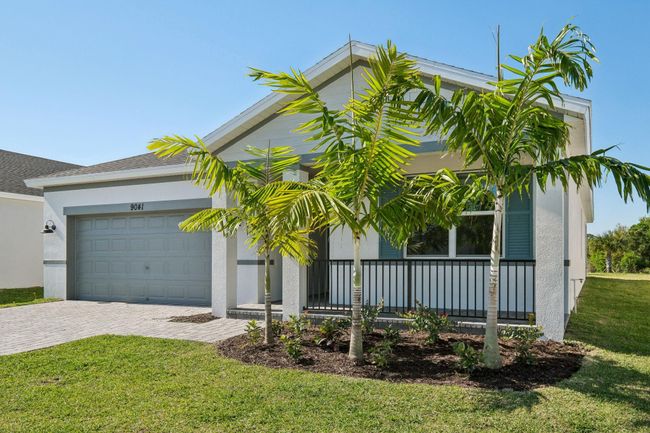9041 Dahlia Cir, House other with 4 bedrooms, 3 bathrooms and null parking in Port St. Lucie FL | Image 4