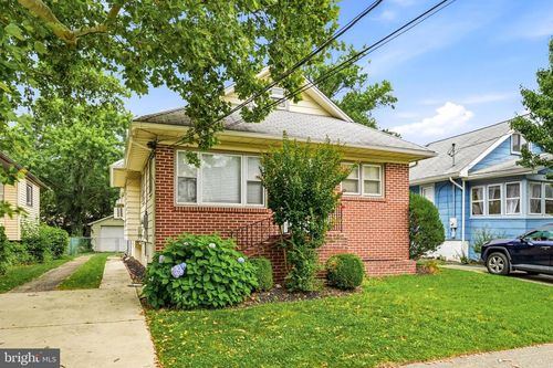 21 E Walnut Ave, HADDON TOWNSHIP, NJ, 08108-2603 | Card Image