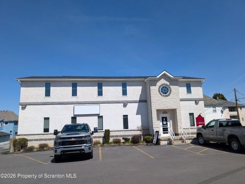 929 E Drinker Street, Dunmore, PA, 18512 | Card Image