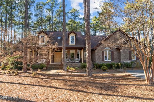 7 Brinyan Court, Pinehurst, NC, 28374 | Card Image