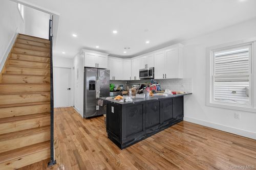 13205 109th Avenue, New York, NY, 11420 | Card Image