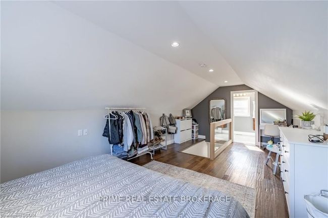 432 Forest Lawn Ave, House other with 3 bedrooms, 0 bathrooms and 5 parking in London ON | Image 24
