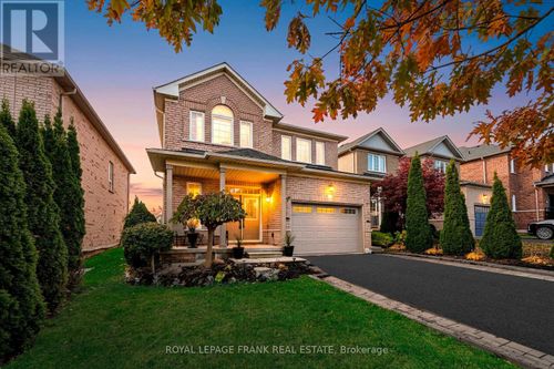 5 Partner Dr, Courtice, ON, L1E3J1 | Card Image