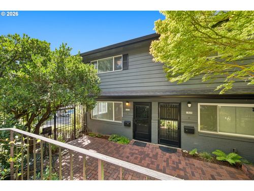 1807 Ne Multnomah St, Portland, OR, 97232-2113 | Card Image