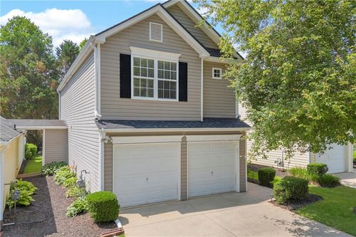 5520 Mountain Top Pl, Cumming, GA, 30041-3025 | Card Image