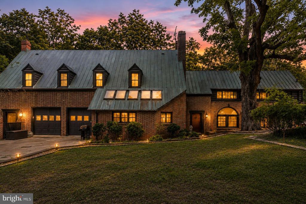 Residential in LUSBY 4