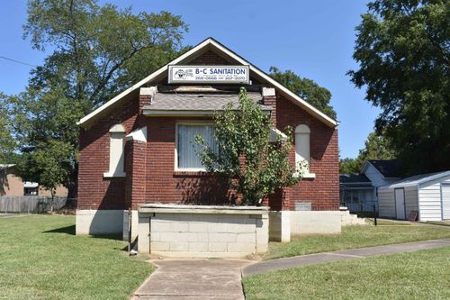 918 E Race Ave, Searcy, AR, 72143-4617 | Card Image