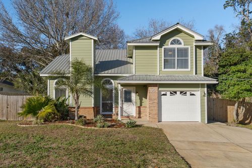 20 Meigs Dr, Shalimar, FL, 32579-2151 | Card Image