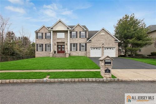 48 Condor Dr, Morganville, NJ, 07751-1071 | Card Image