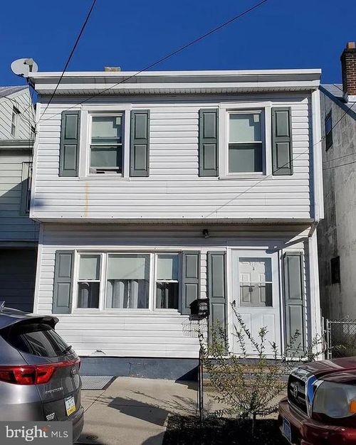 213 Dorrance St, BRISTOL, PA, 19007-5106 | Card Image