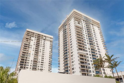 2804-2101 S Ocean Dr, Hollywood, FL, 33019-2529 | Card Image