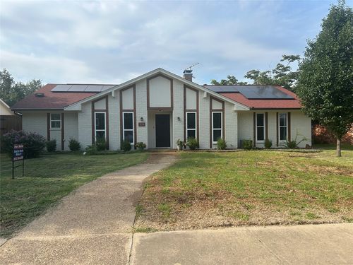 1104 Hillsdale Dr, Richardson, TX, 75081-5822 | Card Image