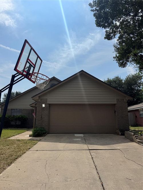 6430 Garden Canyon Dr, Katy, TX, 77449-4272 | Card Image