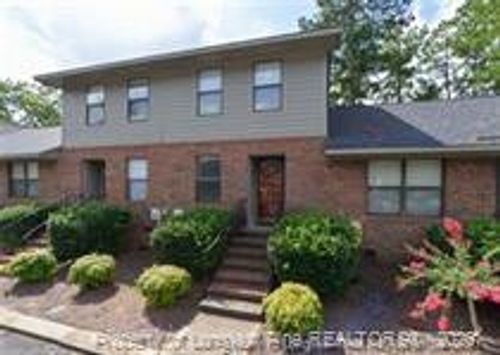 135 Villa Dr, Fayetteville, NC, 28311-1307 | Card Image