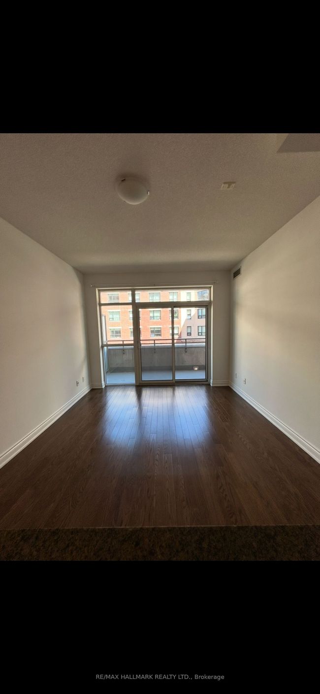 236 - 281 Woodbridge Ave, Condo with 1 bedrooms, 1 bathrooms and 1 parking in Woodbridge ON | Image 5