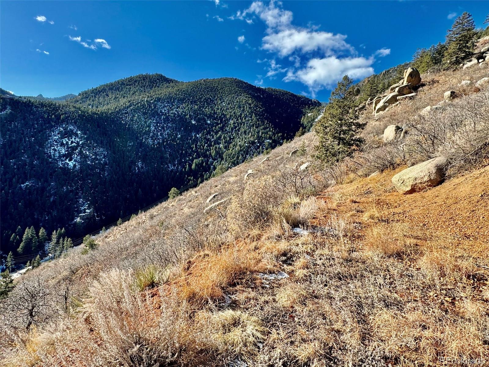 Land in Manitou Springs 3