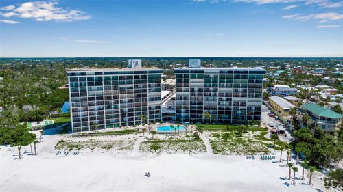 apt-203-19 Whispering Sands Dr, SARASOTA, FL, 34242-1657 | Card Image
