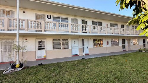u5-20230 Ne 2nd Ave, Miami Gardens, FL, 33179-2323 | Card Image