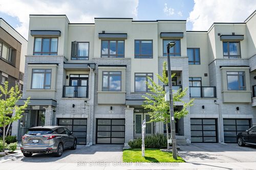 26 Harold Lawrie Lane, Thornhill, ON, L3T0G1 | Card Image