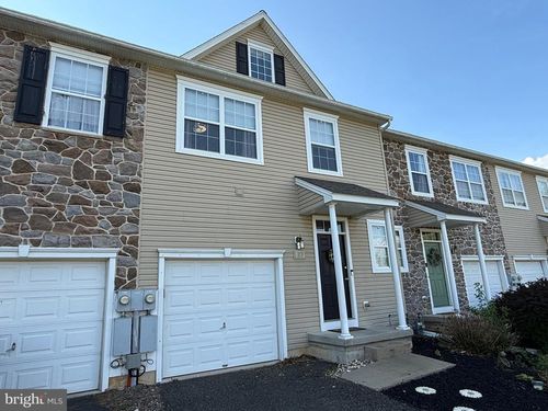 27 Bishop Pine Rd, Barto, PA, 19504-9150 | Card Image