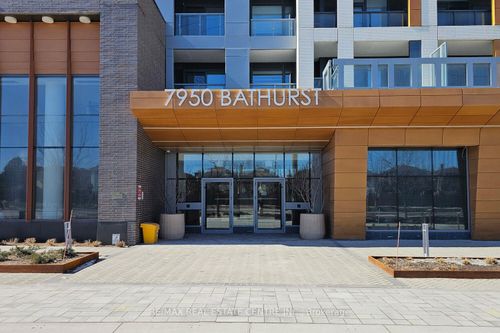 416-7950 Bathurst St, Thornhill, ON, L4J0L4 | Card Image