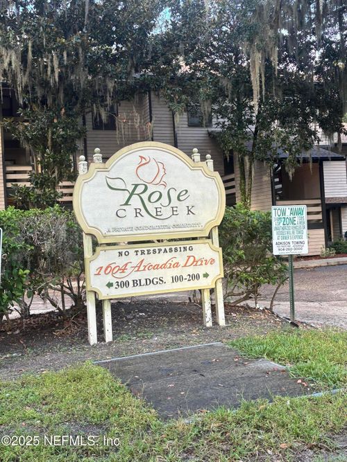 110-1604 Arcadia Dr, Jacksonville, FL, 32207-7899 | Card Image