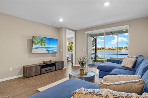 14644 Edgewater Cir, NAPLES, FL, 34114-8970 | Card Image