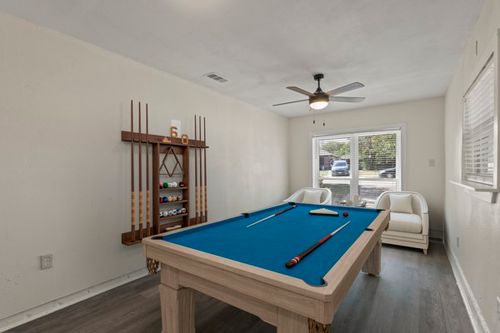 7904 Silverdale Dr, Dallas, TX, 75232-4824 | Card Image