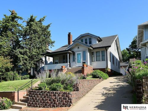 5022 Izard St, Omaha, NE, 68132-1426 | Card Image
