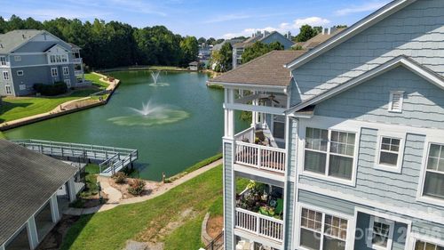 301-18742 Nautical Dr, Cornelius, NC, 28031-8240 | Card Image