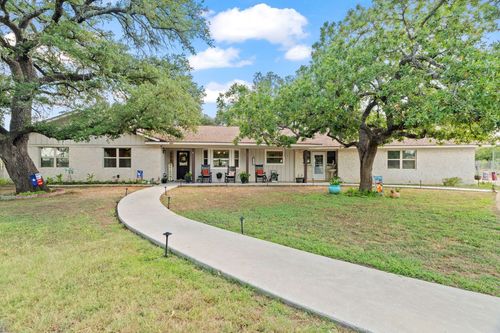 433 Paseo De Vaca, Marble Falls, TX, 78654-7354 | Card Image