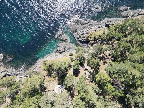 1 Grant Rd, Lasqueti Island, BC, V0R2J0 | Card Image