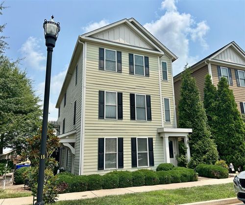 550 Traditions Blvd, Bowling Green, KY, 42103-7968 | Card Image