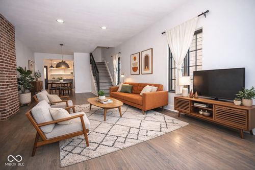 615 Morris St, Indianapolis, IN, 46203-1828 | Card Image