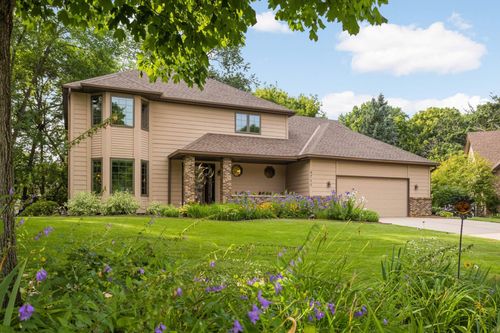 4711 White Oak Ct, Eagan, MN, 55122-3328 | Card Image