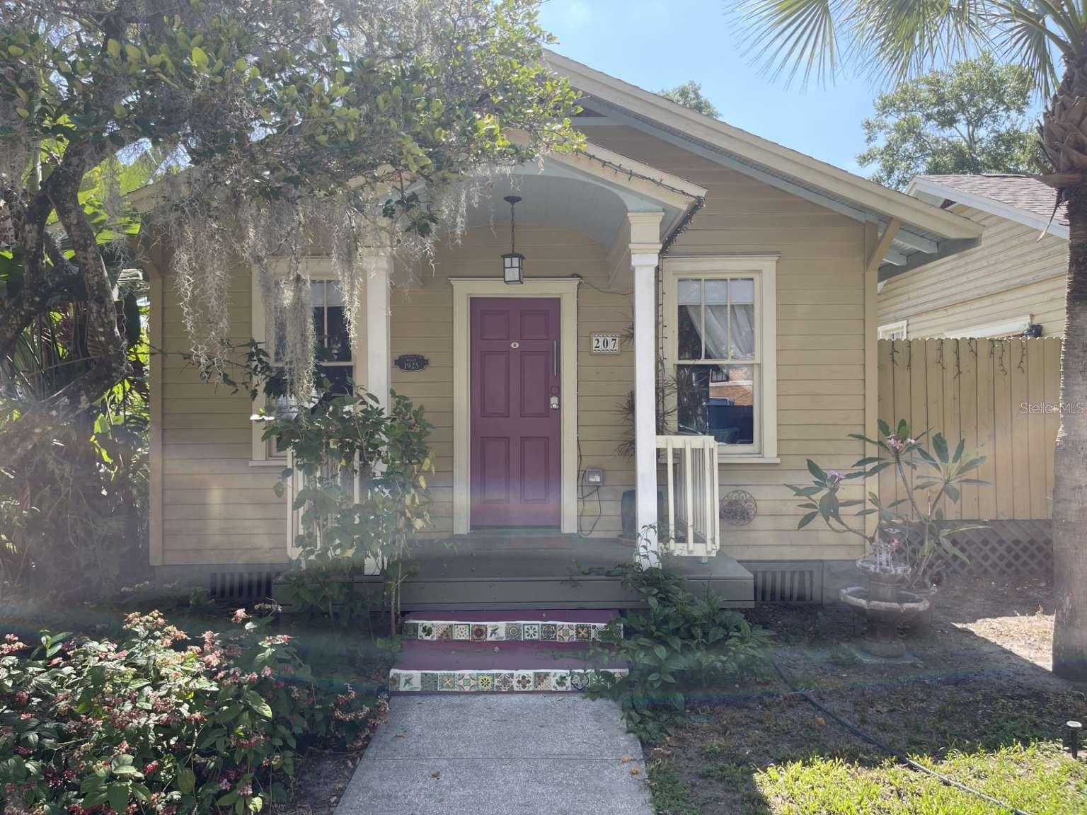 Jefferson St, Orlando, FL 32801