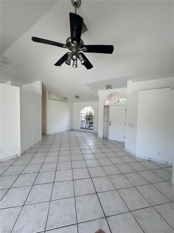 Residential in NAPLES 3