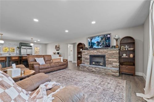 203 Church St S, Stoneville, NC, 27048-7596 | Card Image