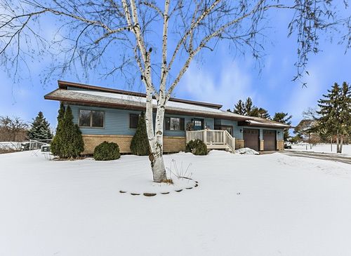 1004 Dale St, Saint Joseph, MN, 56374-8525 | Card Image