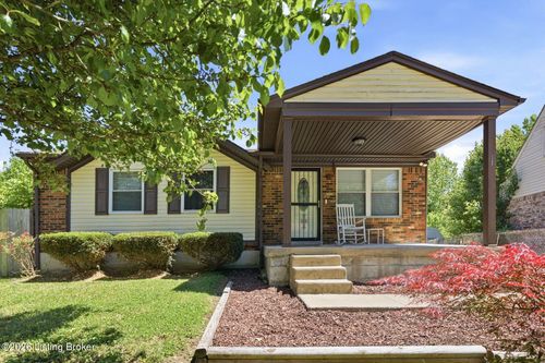 2408 Parliament Ct, Louisville, KY, 40272-2429 | Card Image
