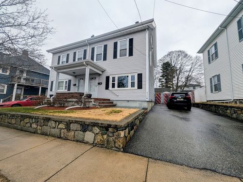 55-55-57 Dell, Melrose, MA, 02176 | Card Image