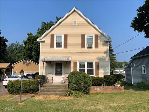 397 S Amboy Rd, Conneaut, OH, 44030-3001 | Card Image