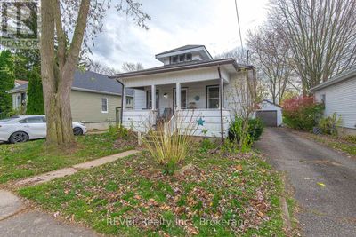 6510 Culp St, House other with 3 bedrooms, 2 bathrooms and 5 parking in Niagara Falls ON | Image 2