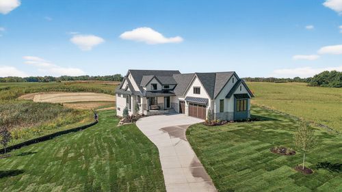 7947 207th St E, Prior Lake, MN, 55372-7553 | Card Image