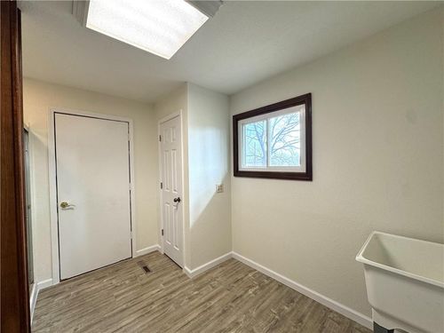 24926 S 43 Hwy, Bronaugh, MO, 64728-7601 | Card Image