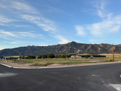 9-876 N 75 W, Mendon, UT, 84325 | Card Image