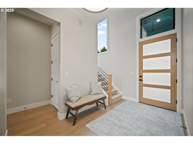 Entrance/Foyer | Image 4