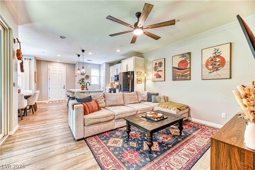 718 Cottonwood Hill Pl, Henderson, NV, 89011-5530 | Card Image
